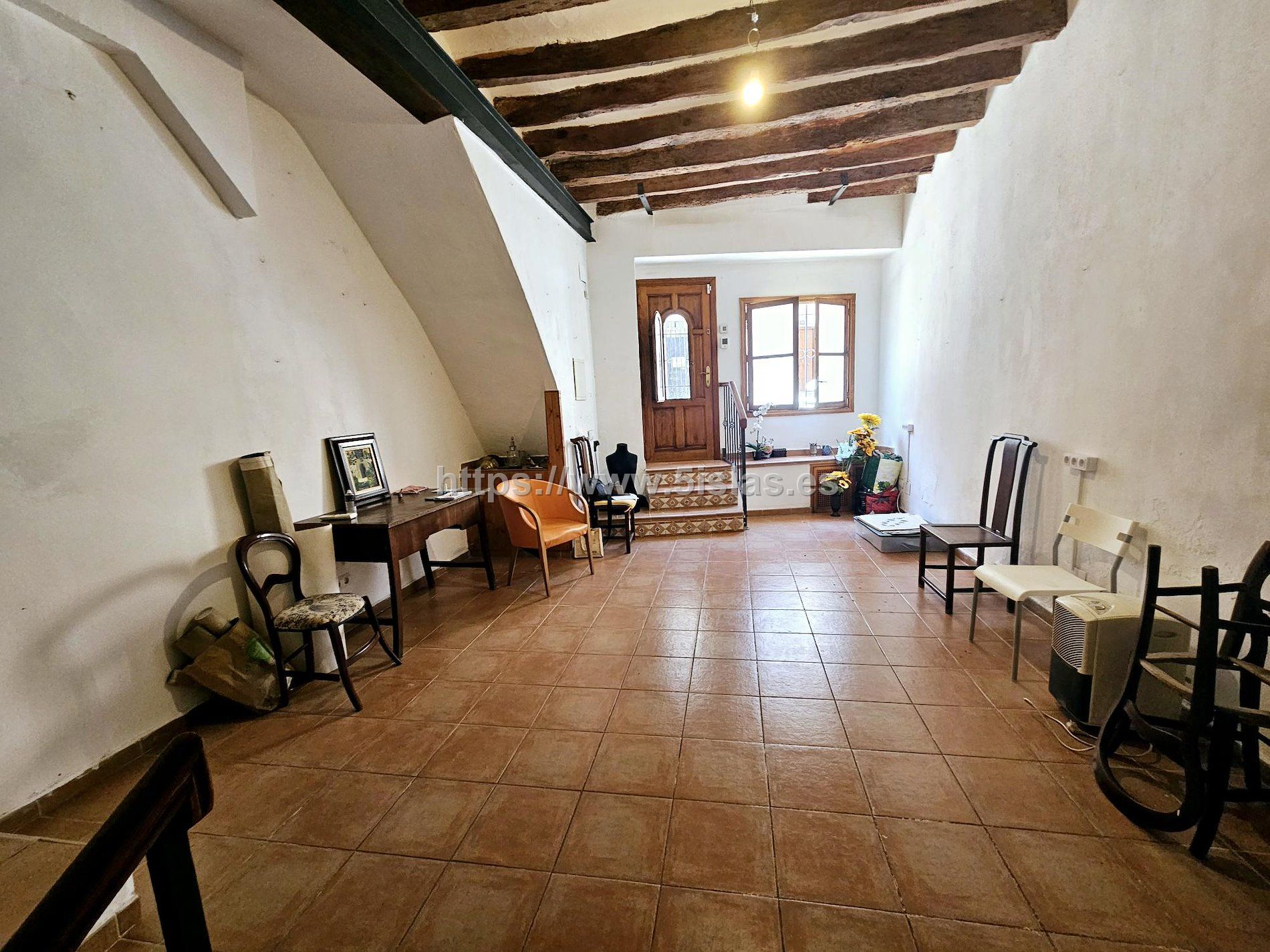 Santa Catalina,  negocio con vivienda