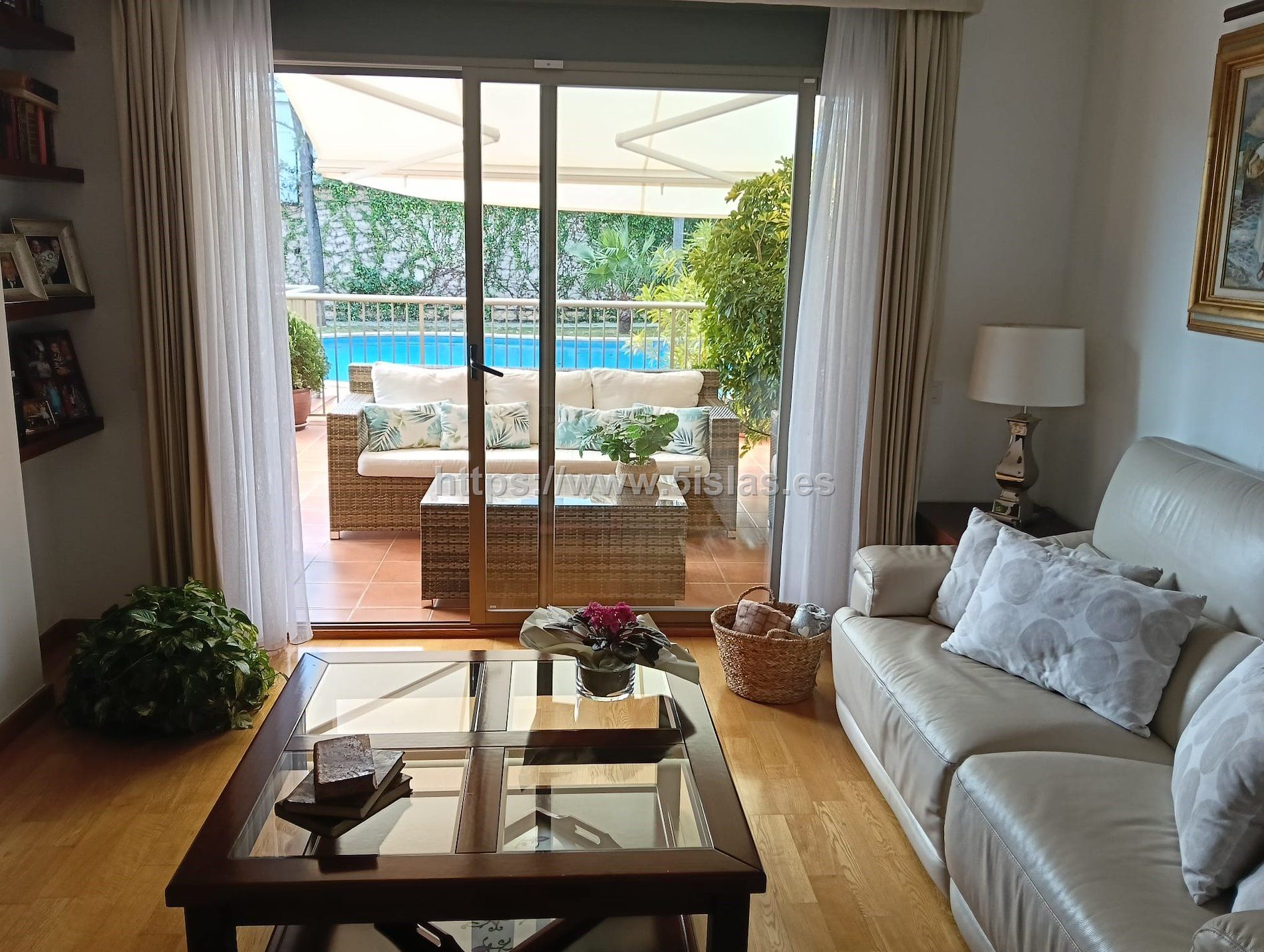 planta baja en complejo residencial 