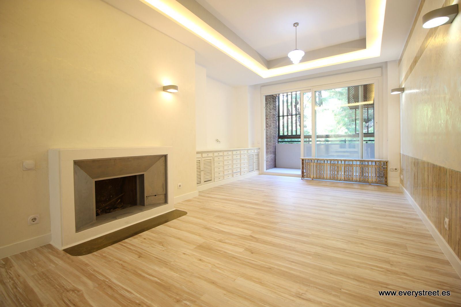 PISO en ARGUELLES