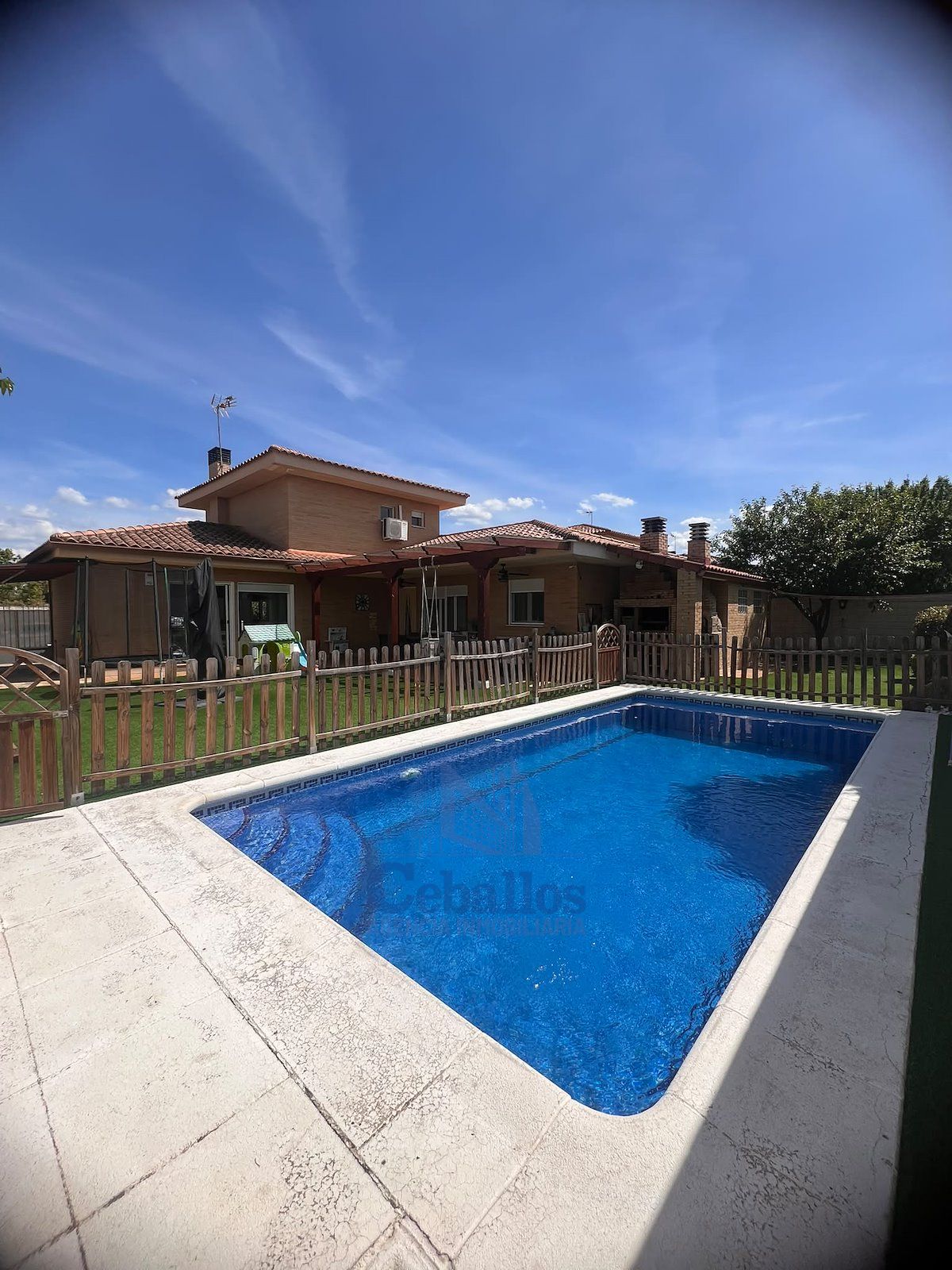 CHALET en CABANILLAS DEL CAMPO