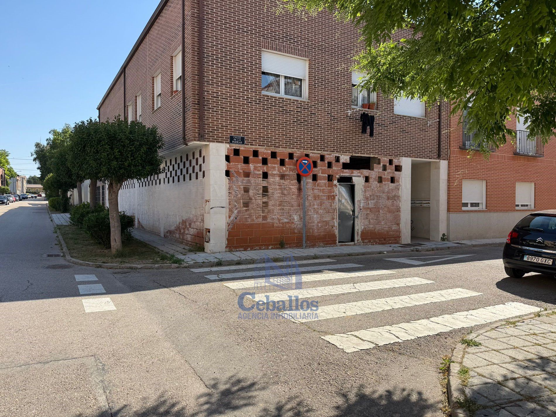 LOCAL en VALDEARENAS