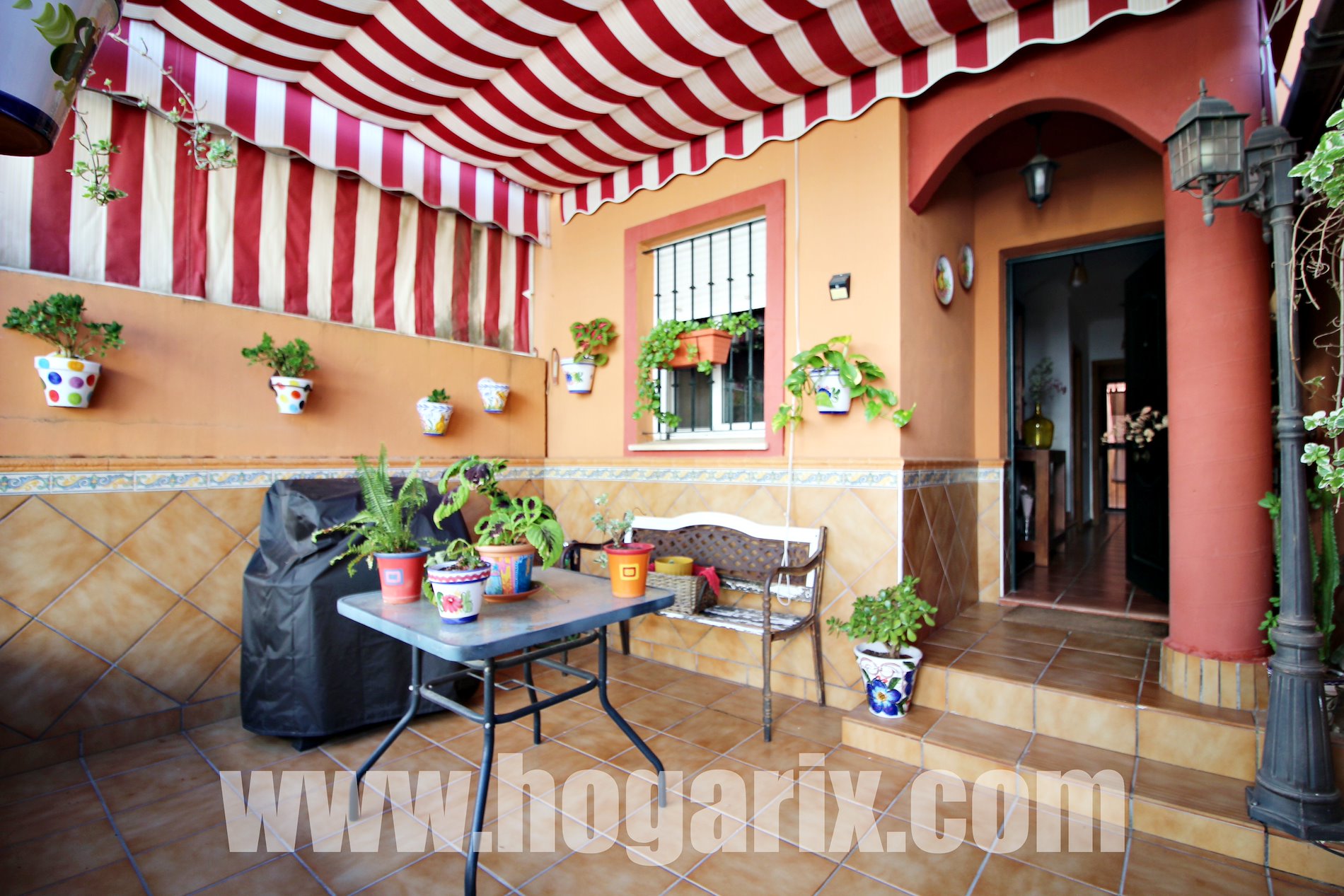 CHALET ADOSADO en 