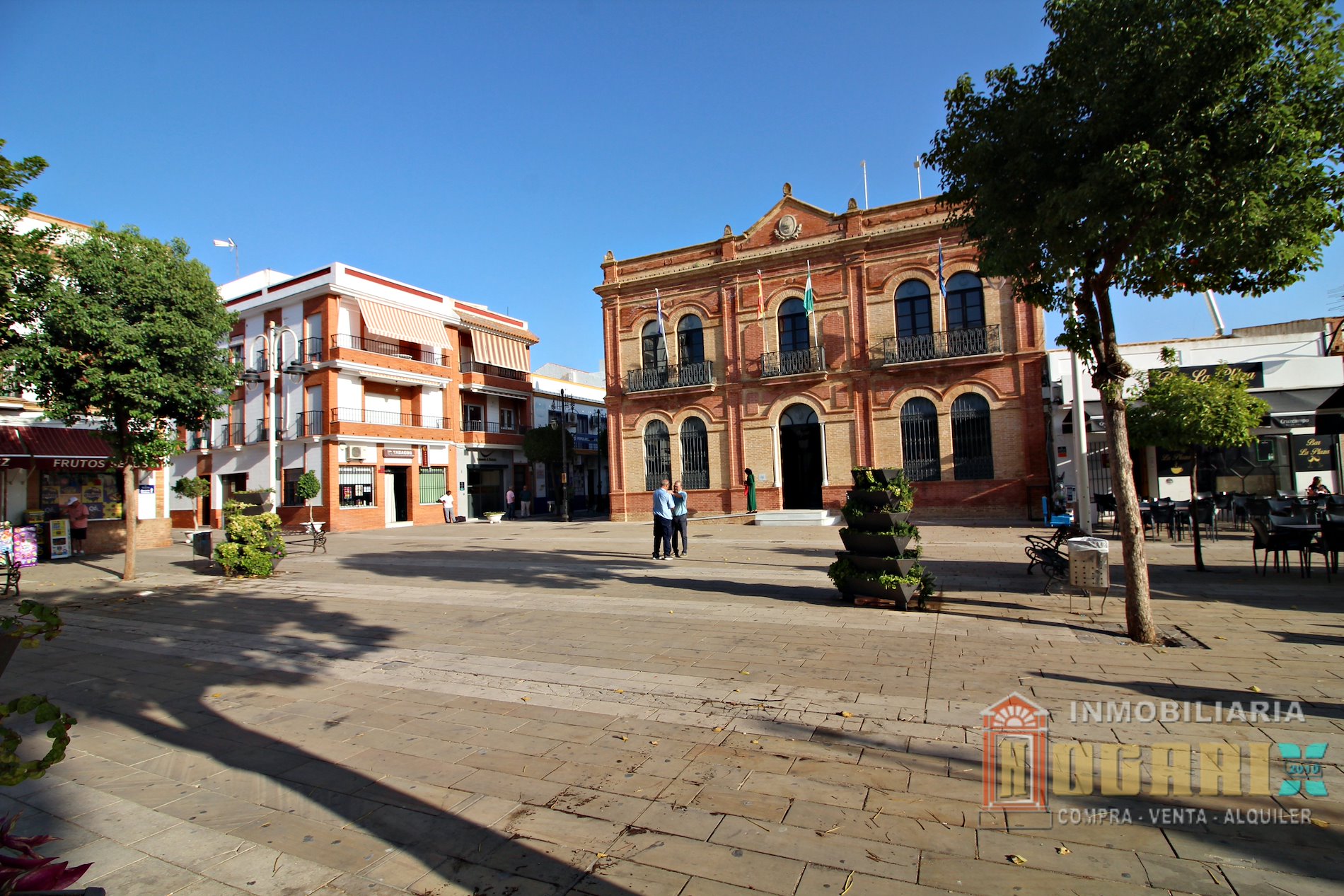 LOCAL en 