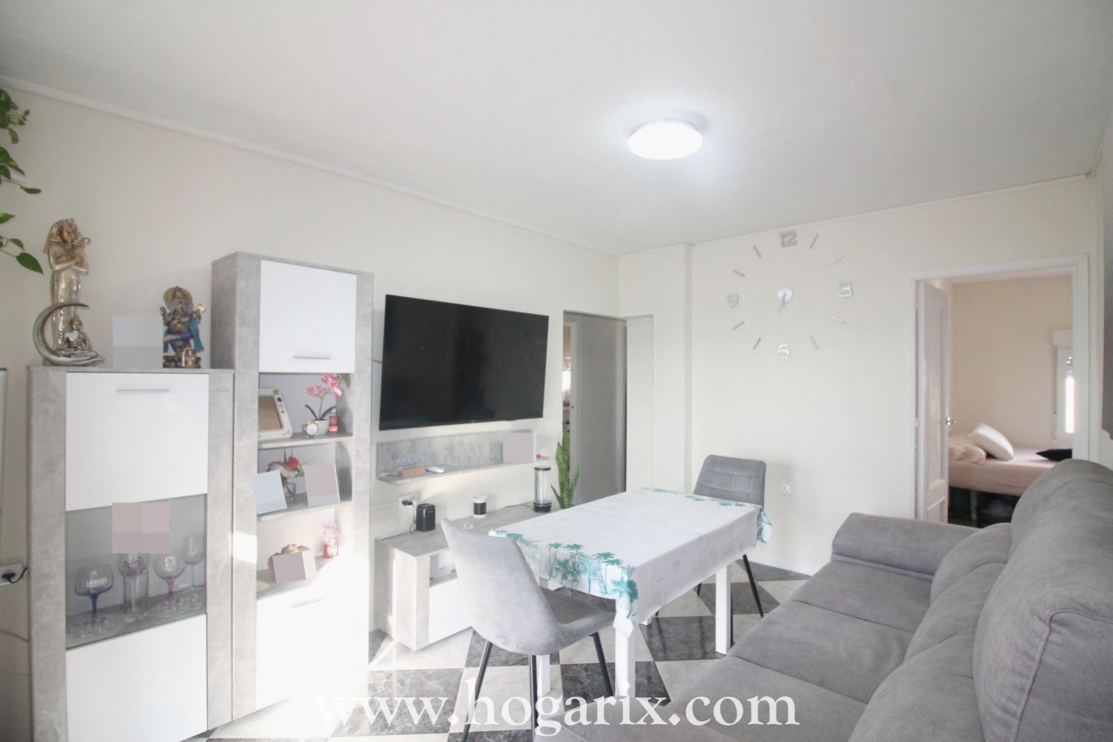 PISO / APARTAMENTO. HUELVA , Zona BARRIADA DEL CARMEN