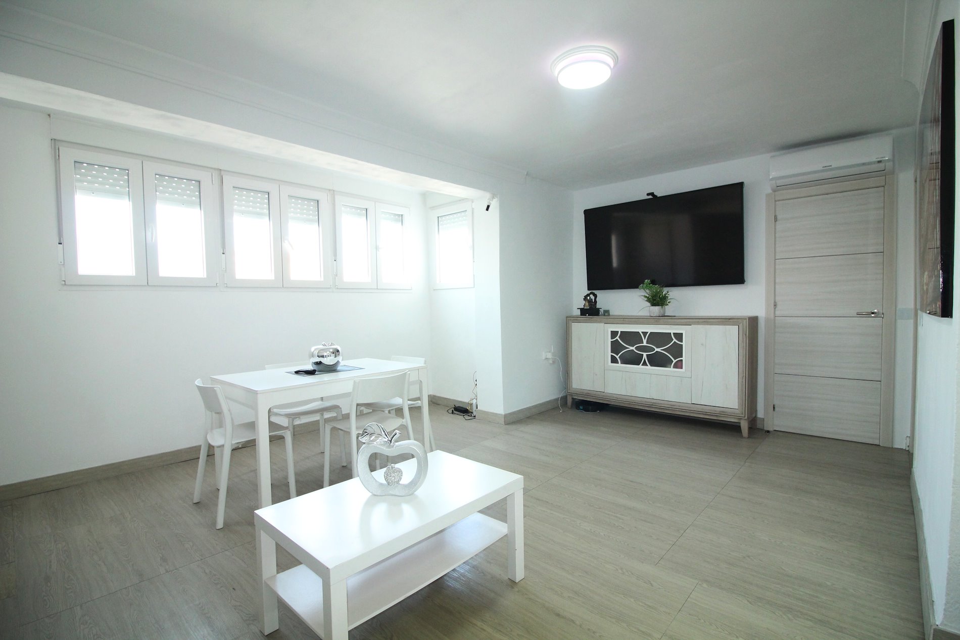 FLAT / APARTMENT. HUELVA , area HISPANIDAD