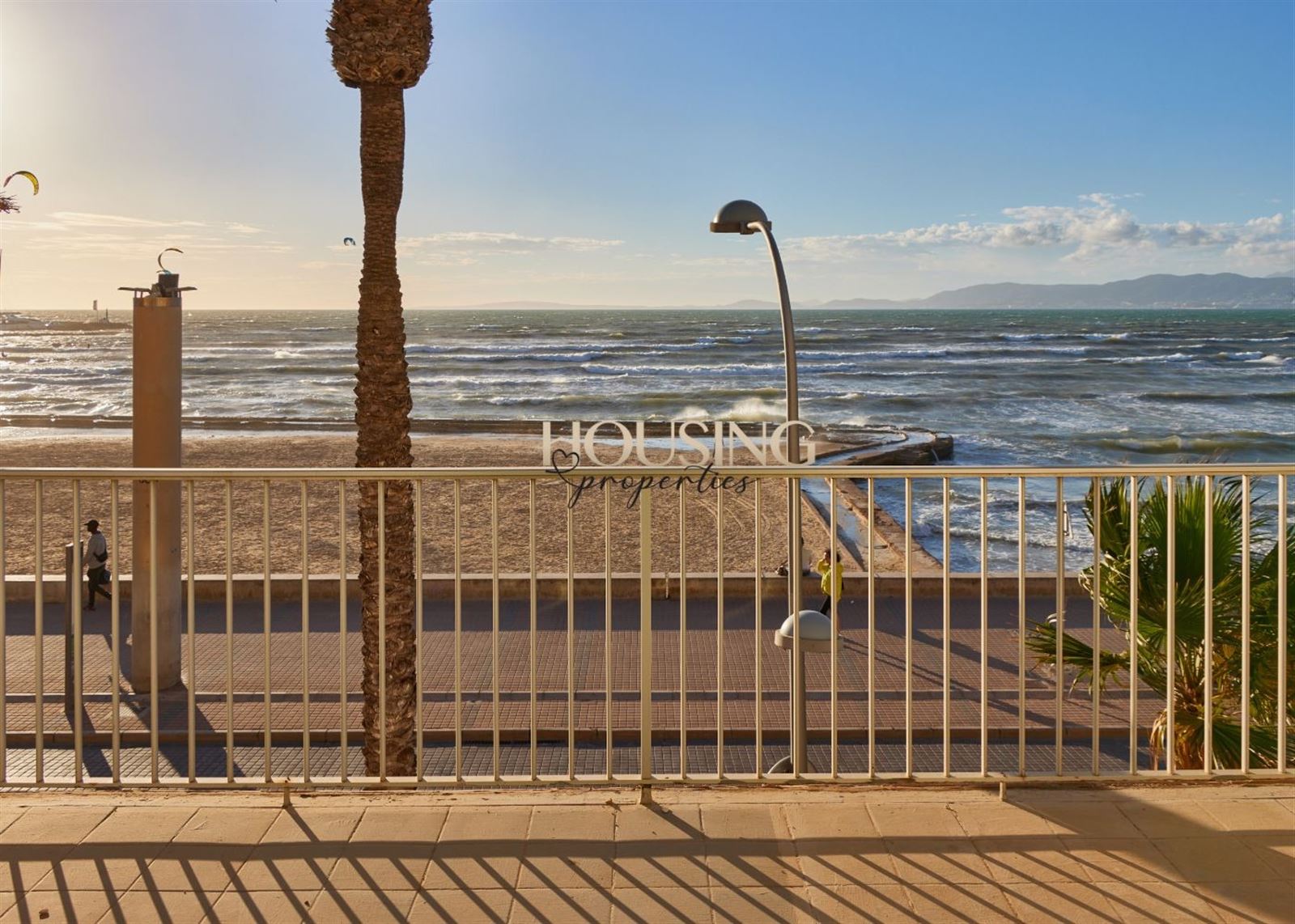 OPORTUNIDAD UNICA EN PRIMERA LINEA PLAYA DE PALMA