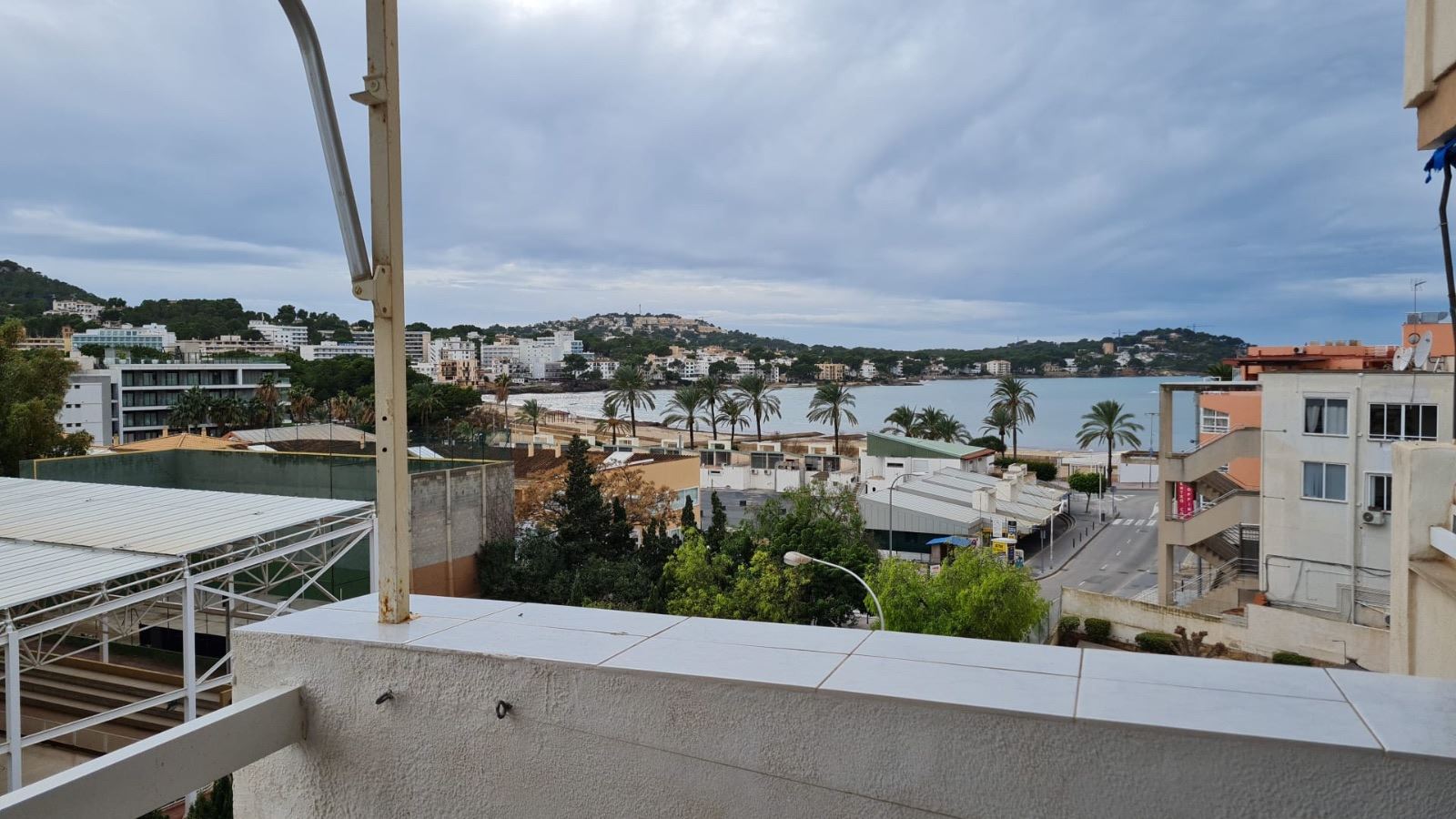 PISO / APARTAMENTO. CALVIA , Zona SANTA PONSA