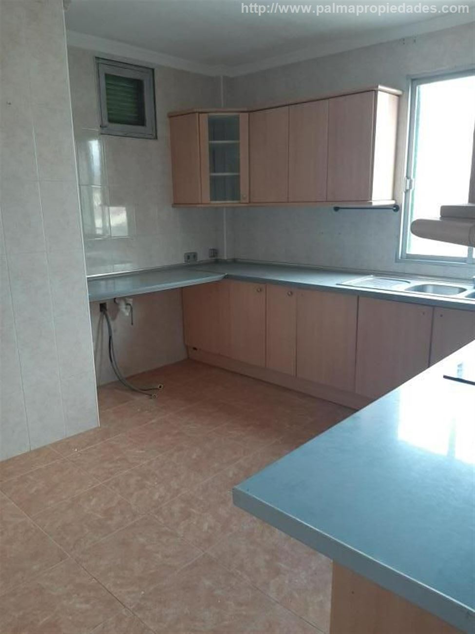 PISO / APARTAMENTO. BINISSALEM 