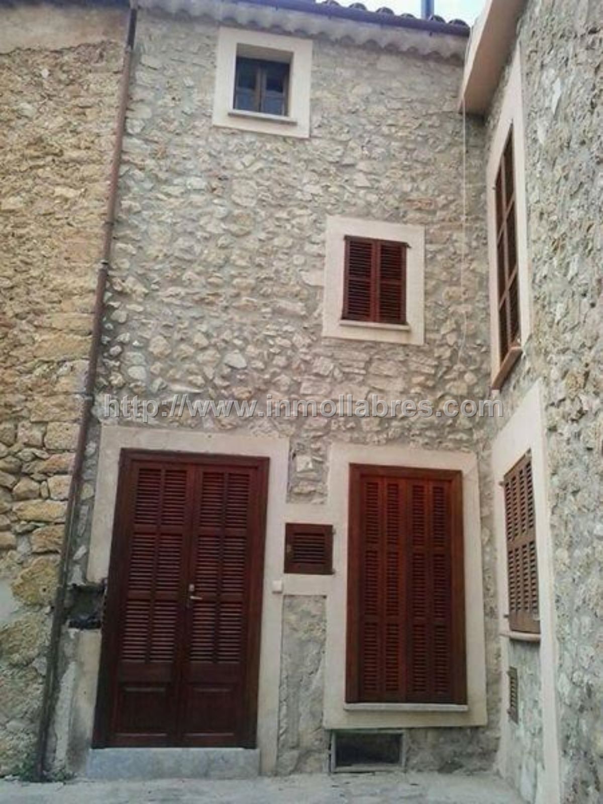 ESTUPENDA CASA EN MANCOR DE LA VALL