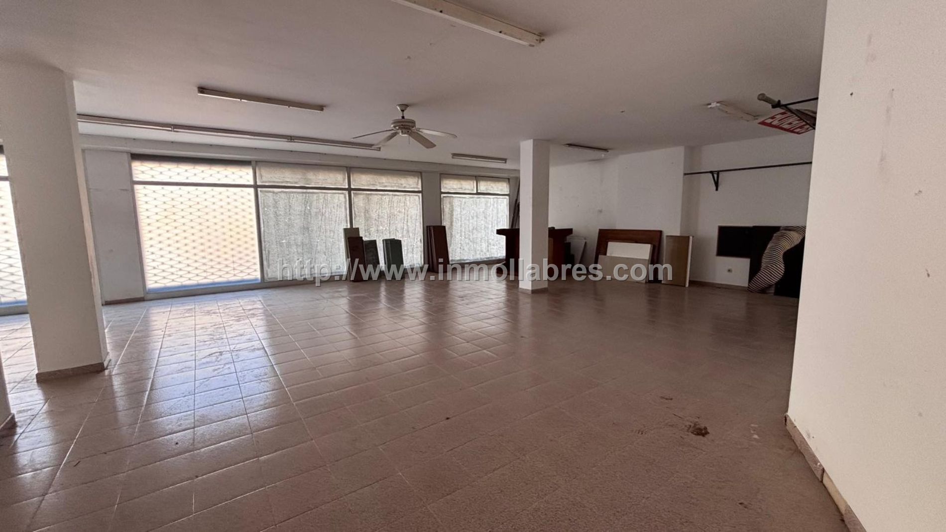 SE VENDE LOCAL COMERCIAL INCA 