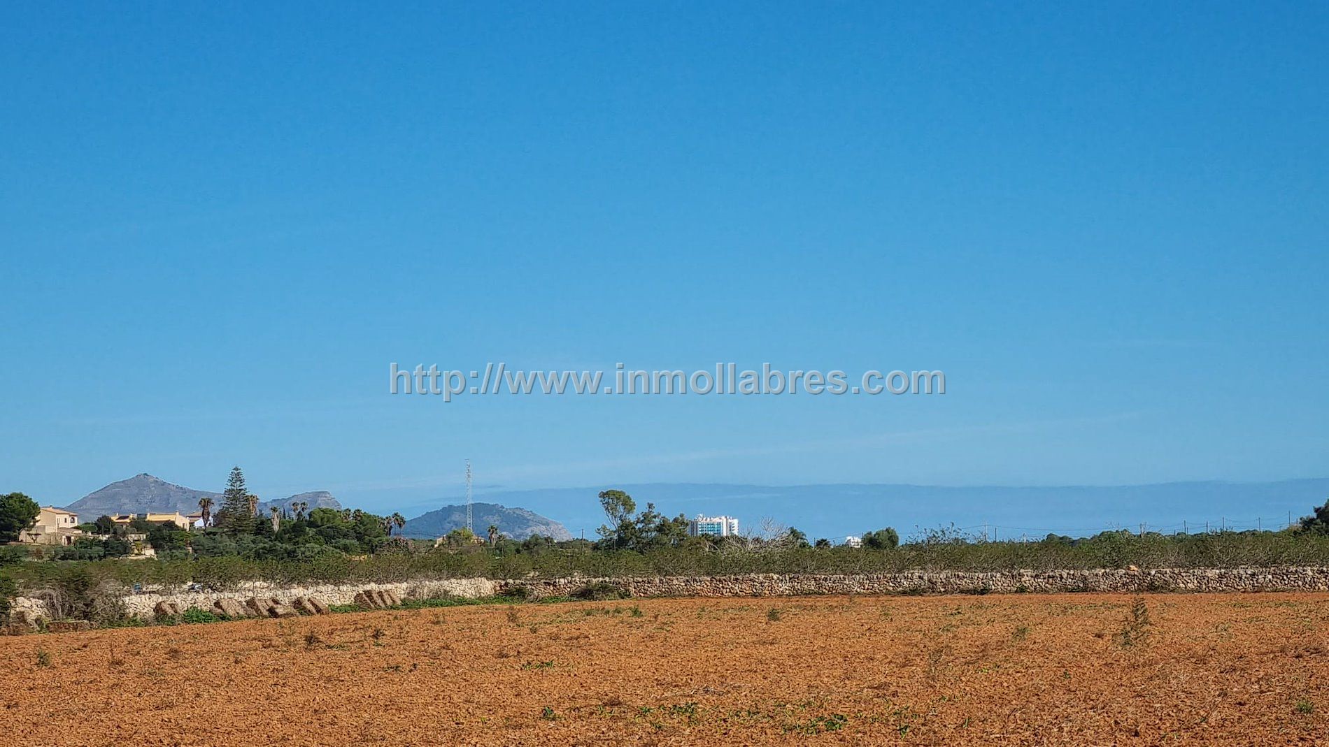 PRECIOSA FINCA CON VISTAS AL MAR