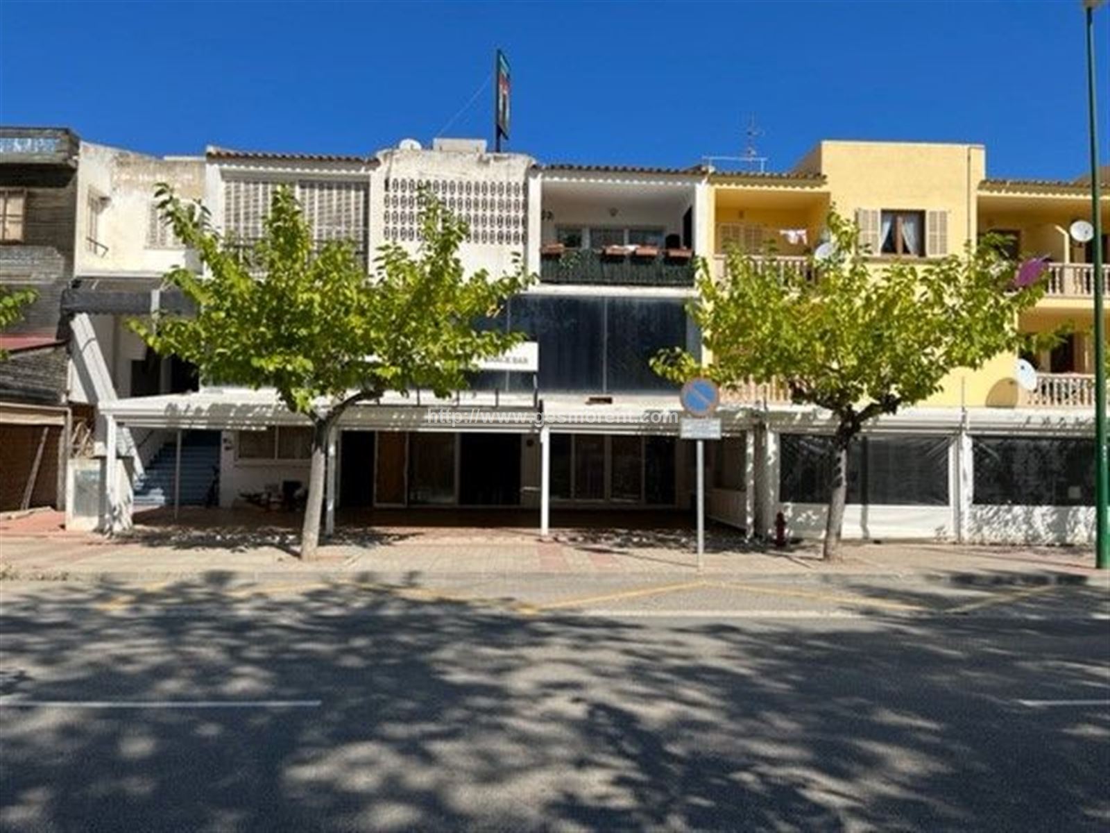 Main image