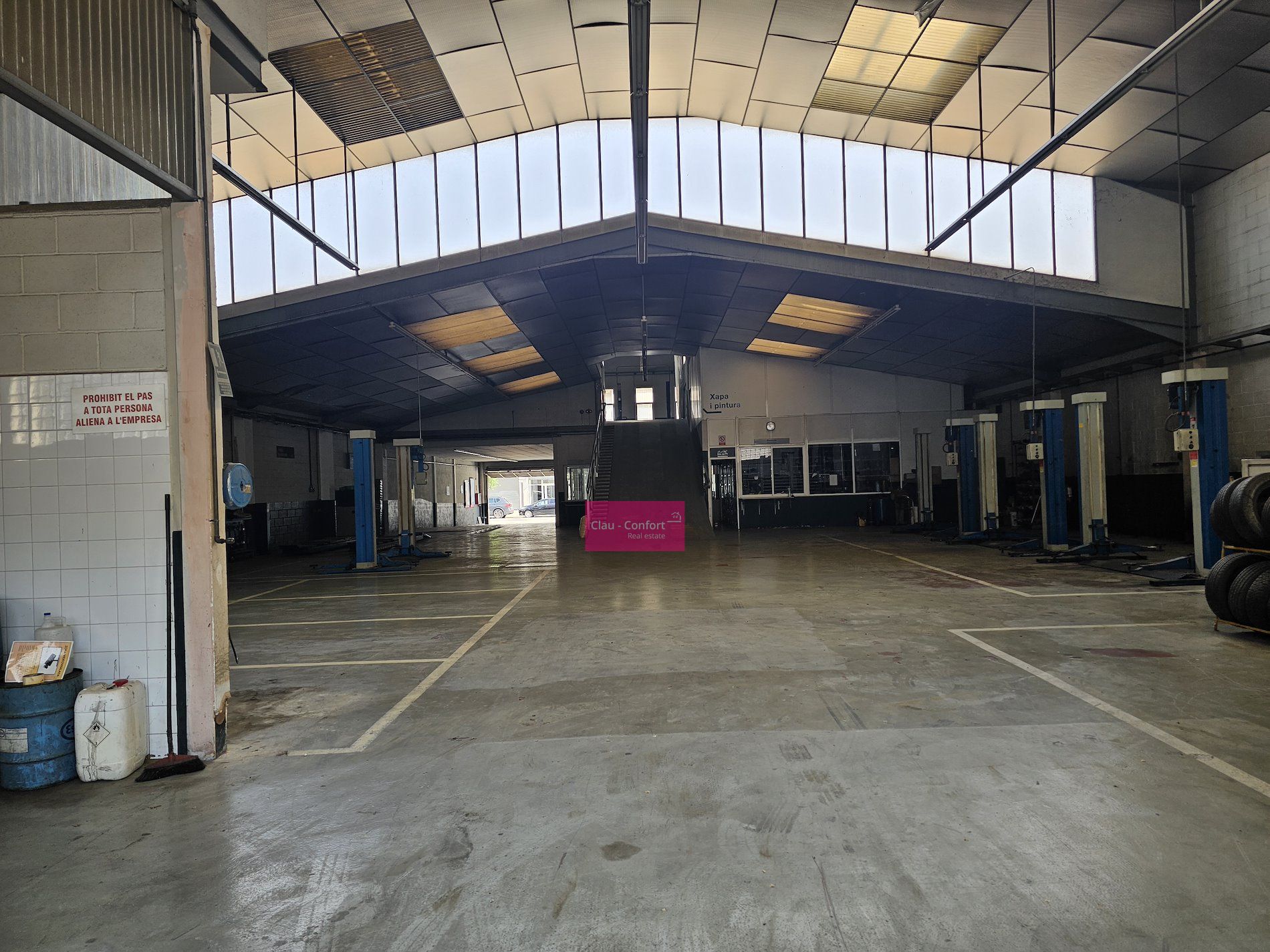 WAREHOUSE in SANTA MARGARIDA I ELS MONJOS