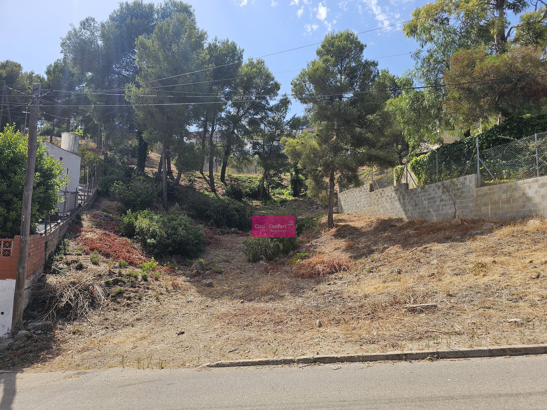 BUILDING PLOT in FONT-RUBI