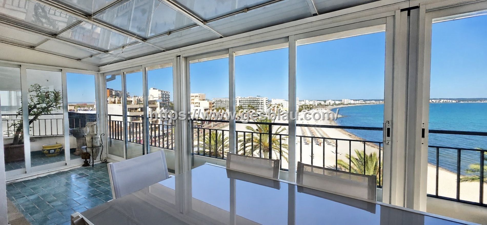 ✨✨✨  Exclusivo piso en Primera Línea de Mar con Vistas Panorámicas en Can Pastilla ✨✨✨