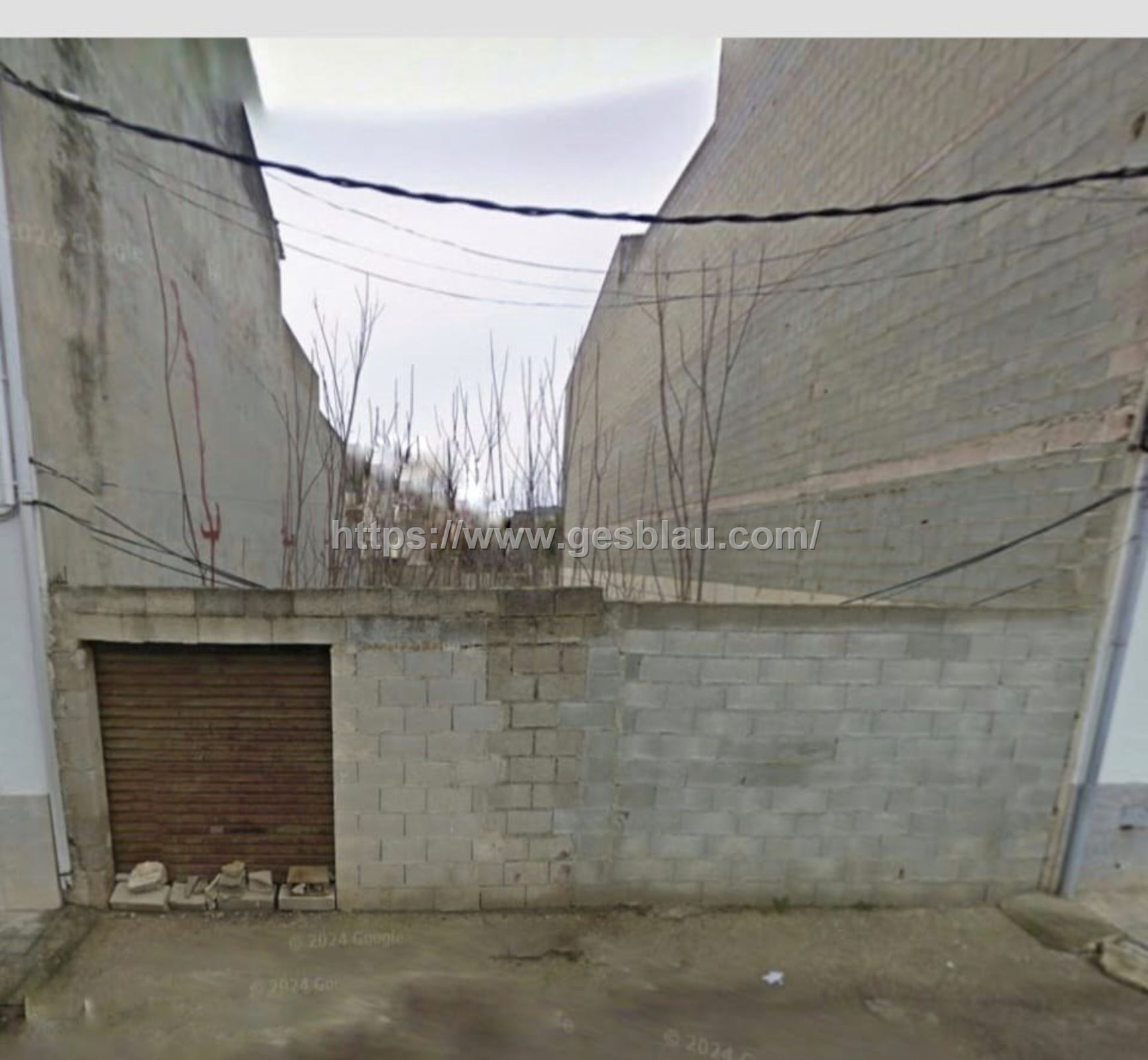 Solar con ubicación privilegiada a pocos minutos de la Plaza Mayor.