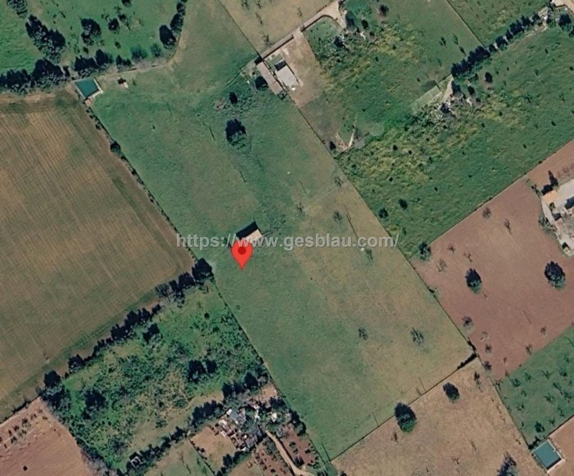 Finca rústica edificable de 24.000 m² con 230 m² construidos en Búger