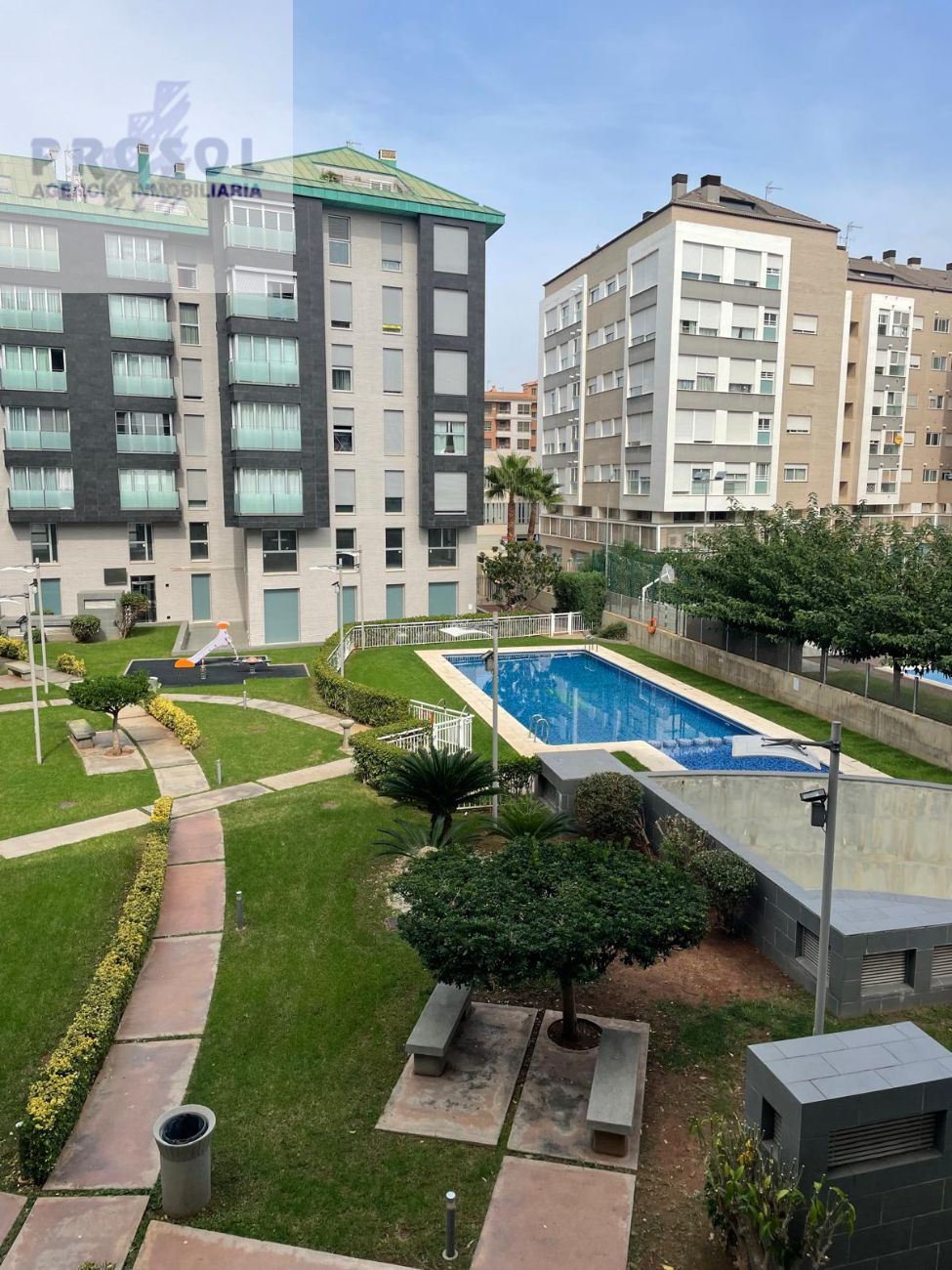 Venta piso zona piscinas