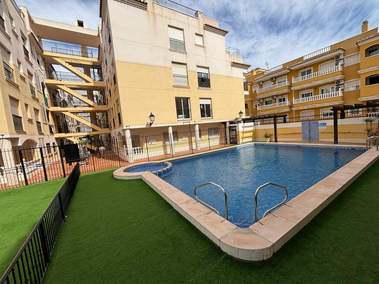 PISO en PILAR DE LA HORADADA