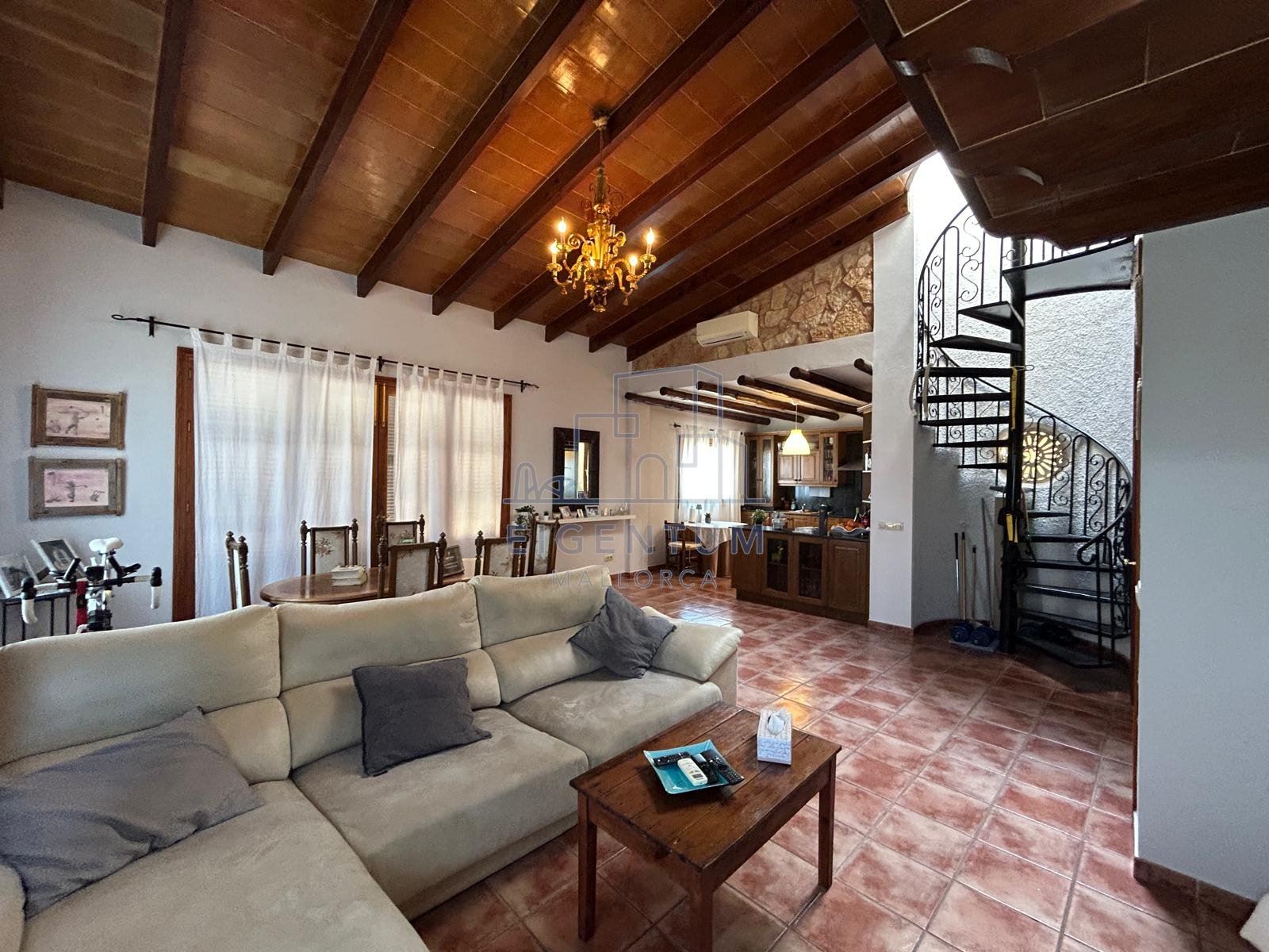 Appartement lumineux avec terrasses à 3 minutes de la mer – Cala Morlanda