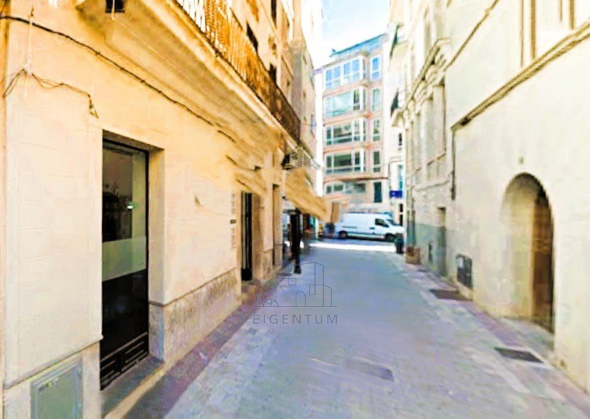 Local céntrico y luminoso en Manacor – Ideal para oficina o tienda