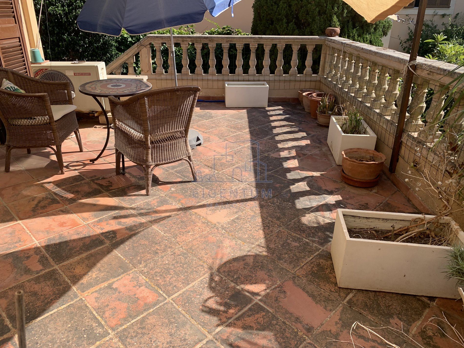 🌴 Acogedor apartamento exterior con terraza en Sa Coma – ¡a solo 950 m de la playa! 🏖️