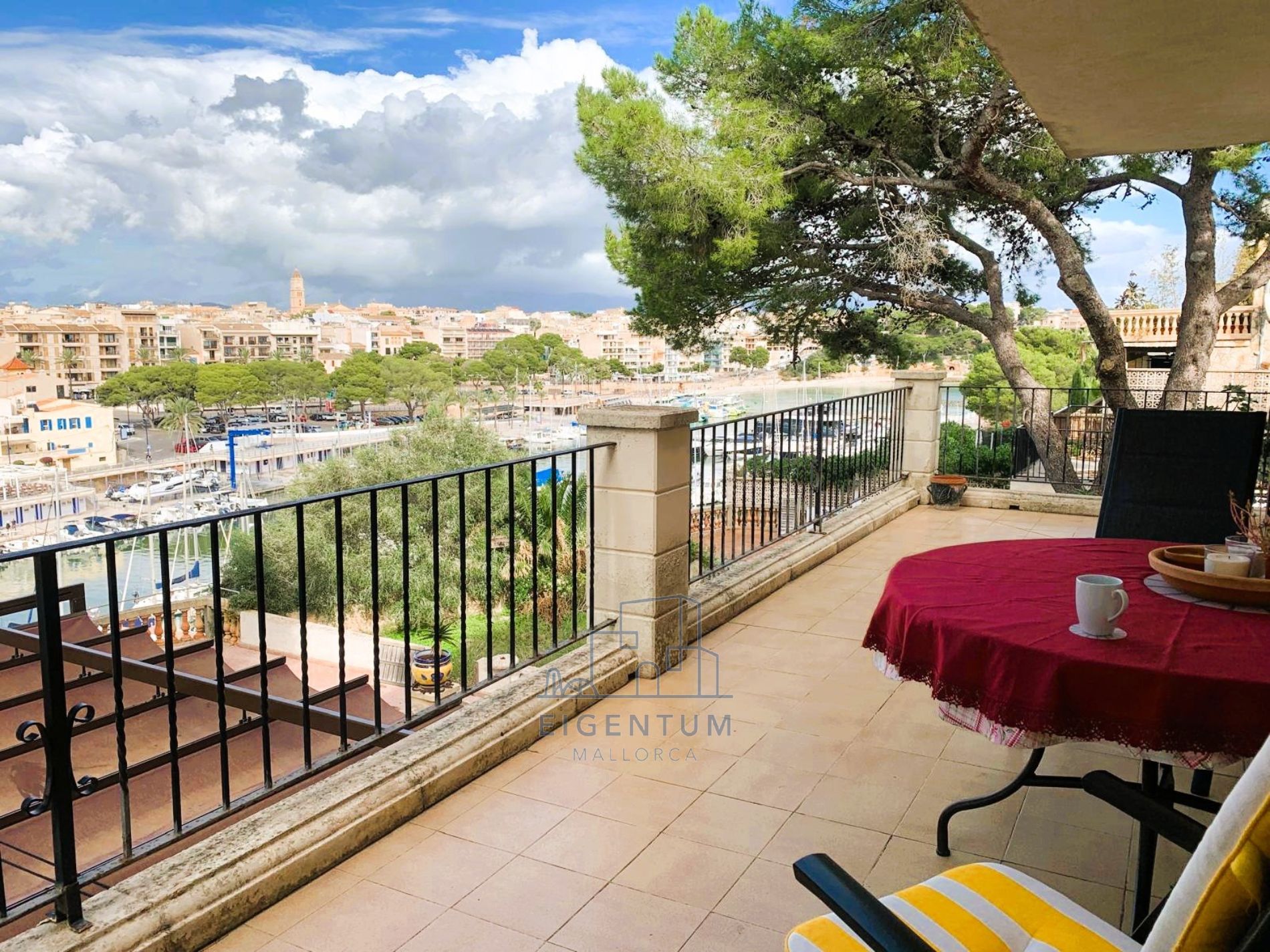  Encantadora planta baja con vistas directas al mar 