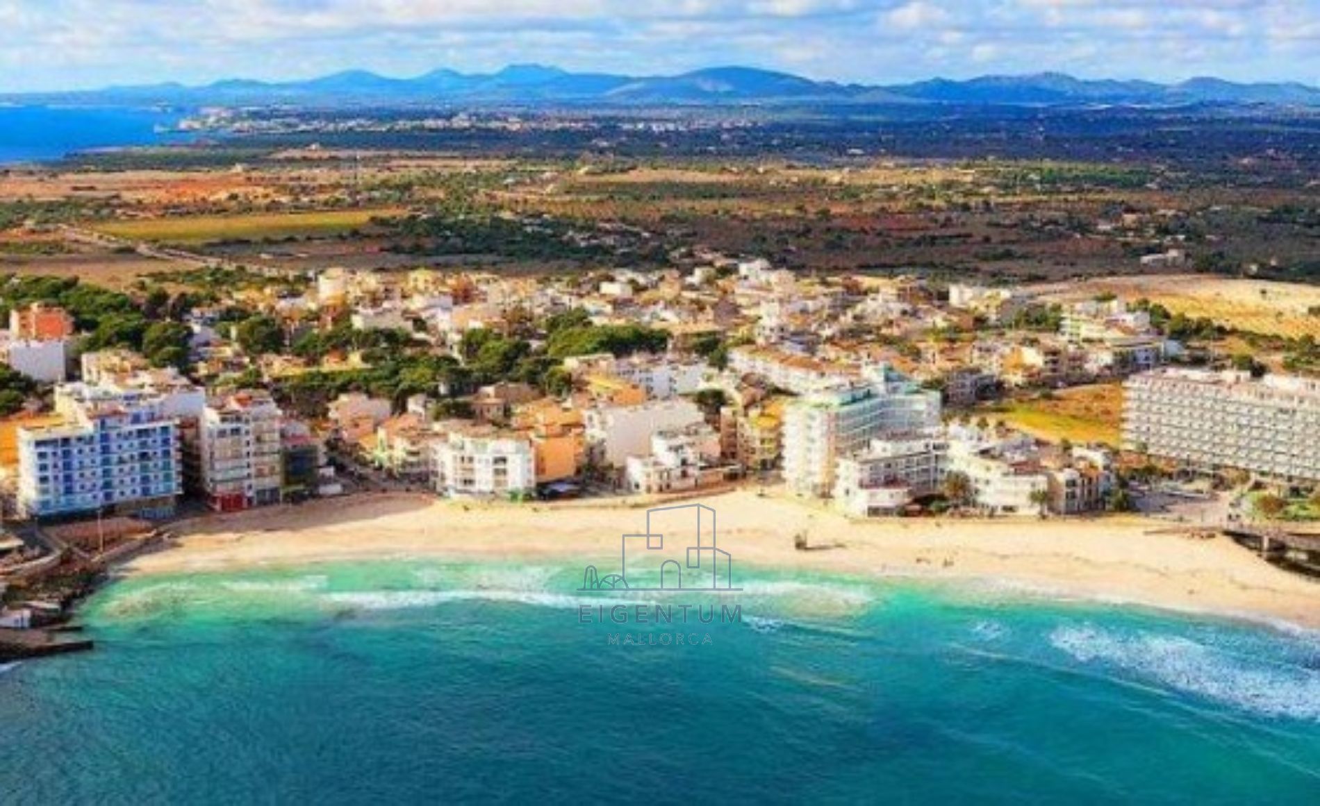 AMPLIO PISO  A 50 M DE LA PLAYA CON ASCENSOR 