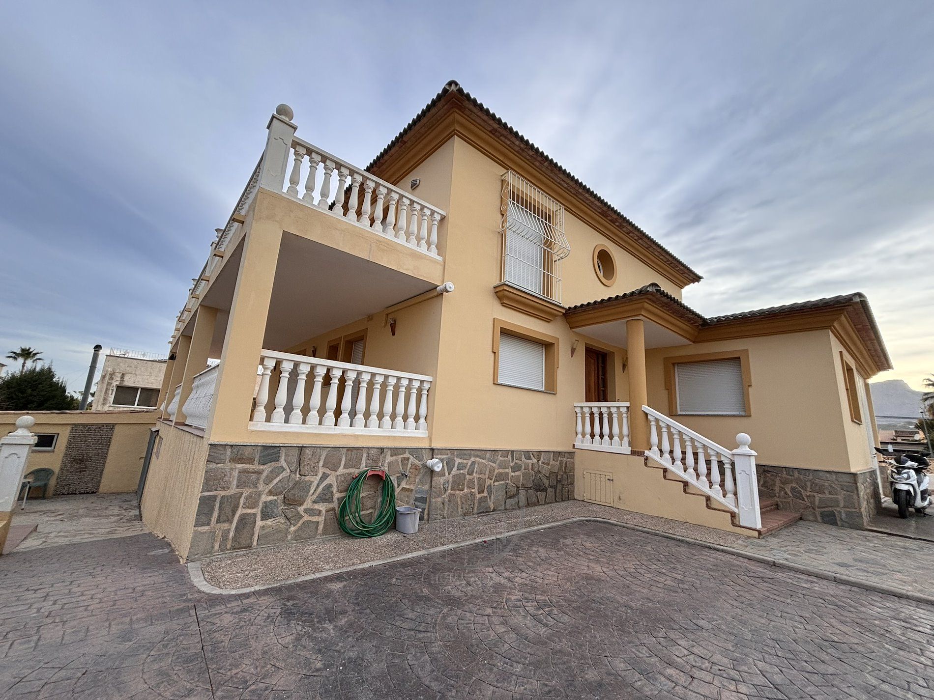 Villa - La Nucia