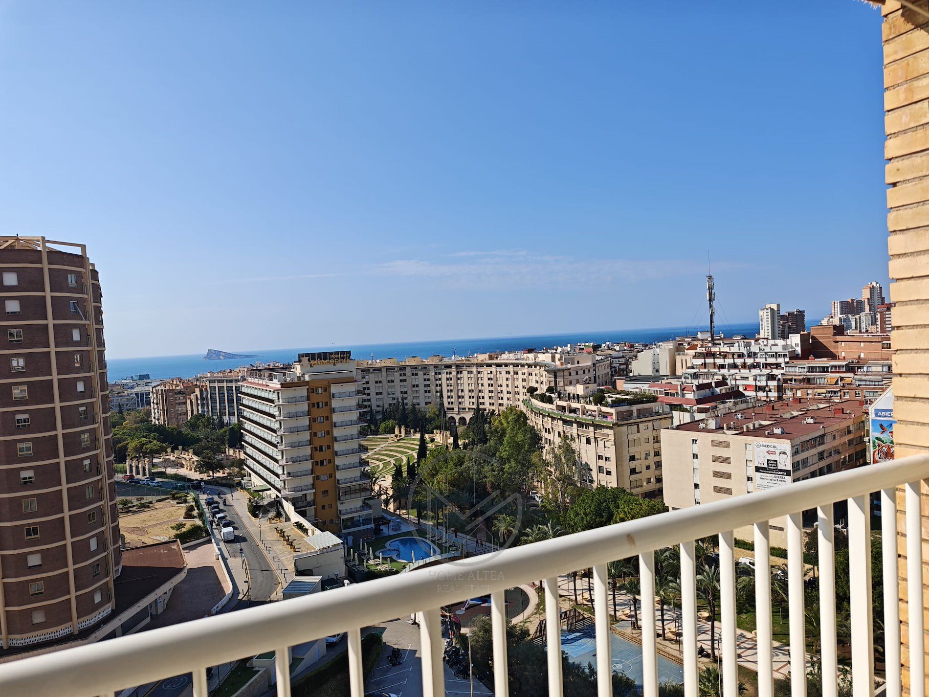 🏡 ÁTICO JUNTO A CLÍNICA BENIDORM – GRAN OPORTUNIDAD 🏡 💰 265.000 €