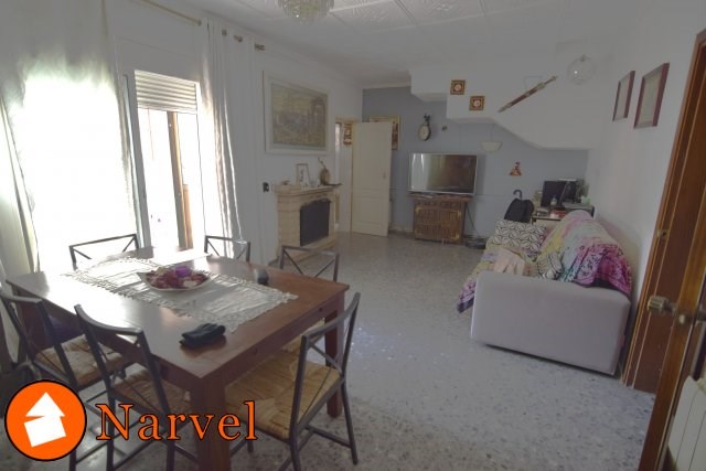 CASA DE PUEBLO EN ZONA SAN RAMÓN!!