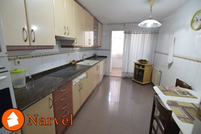 PISO DE 150M2 - 4HABITACIONES - ZONA CORDELLES!!