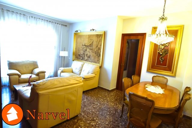 MAGNÍFICO PISO  DE 82 M2 EN ZONA SANTA ANNA.
