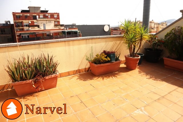 MAGNÍFICO PISO SEMINUEVO DE 89 M2 EN MONTCADA REIXAC
