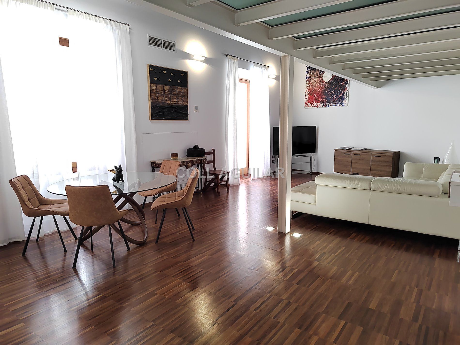 P-1394_53549619.jpg