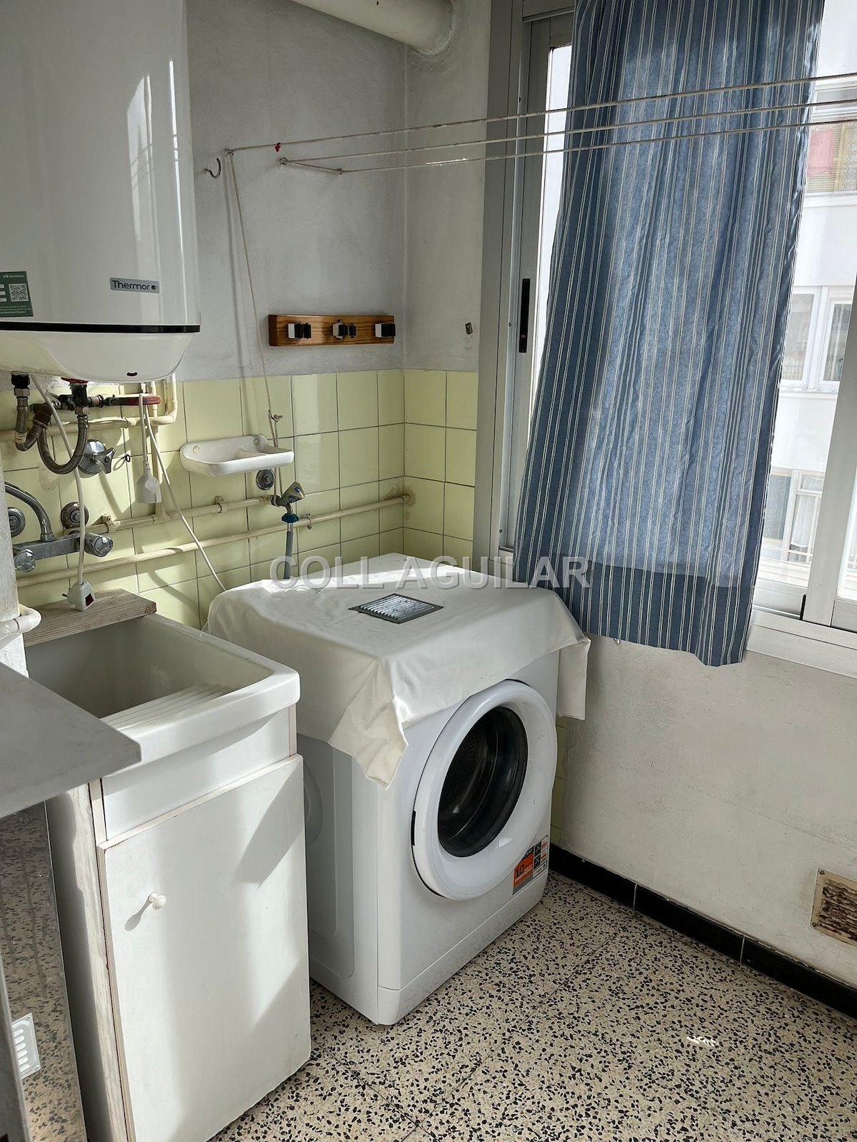 P-1498_fb882699.jpg